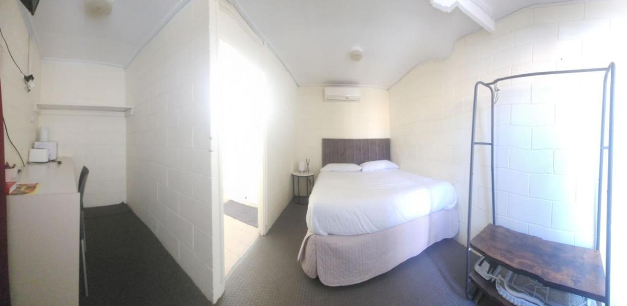 Broken Hill Hotel Boulder Екстер'єр фото